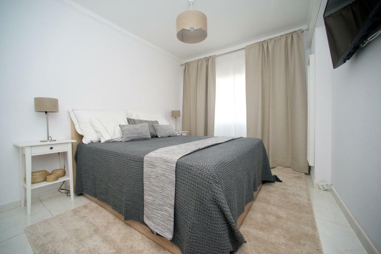 Beach 2Min Walk Apartment Portimao Luaran gambar