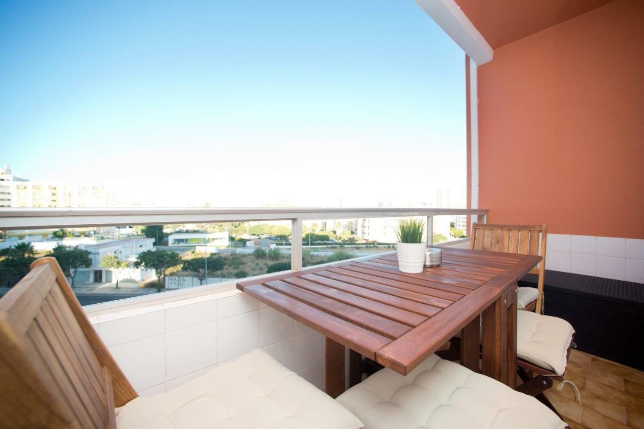 Beach 2Min Walk Apartment Portimao Luaran gambar
