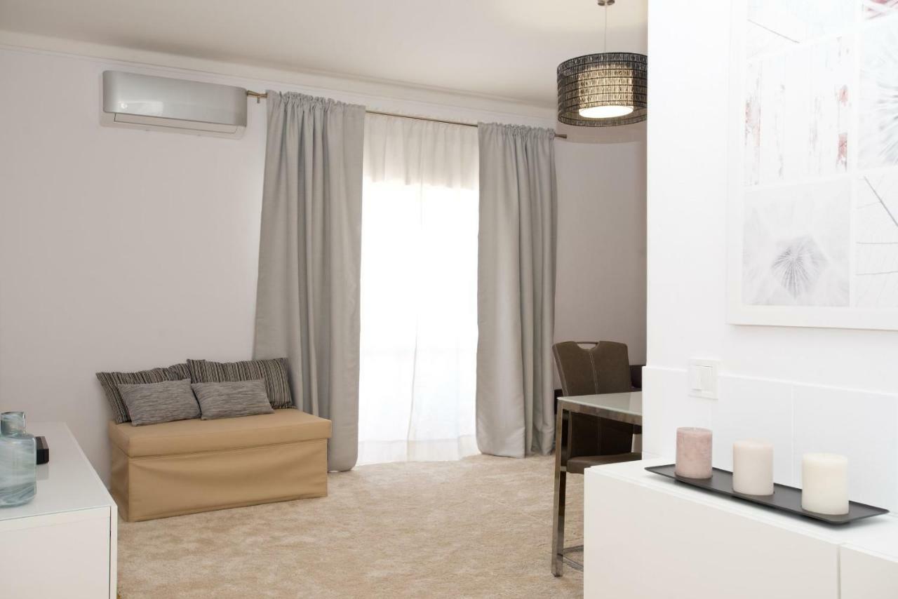 Beach 2Min Walk Apartment Portimao Luaran gambar