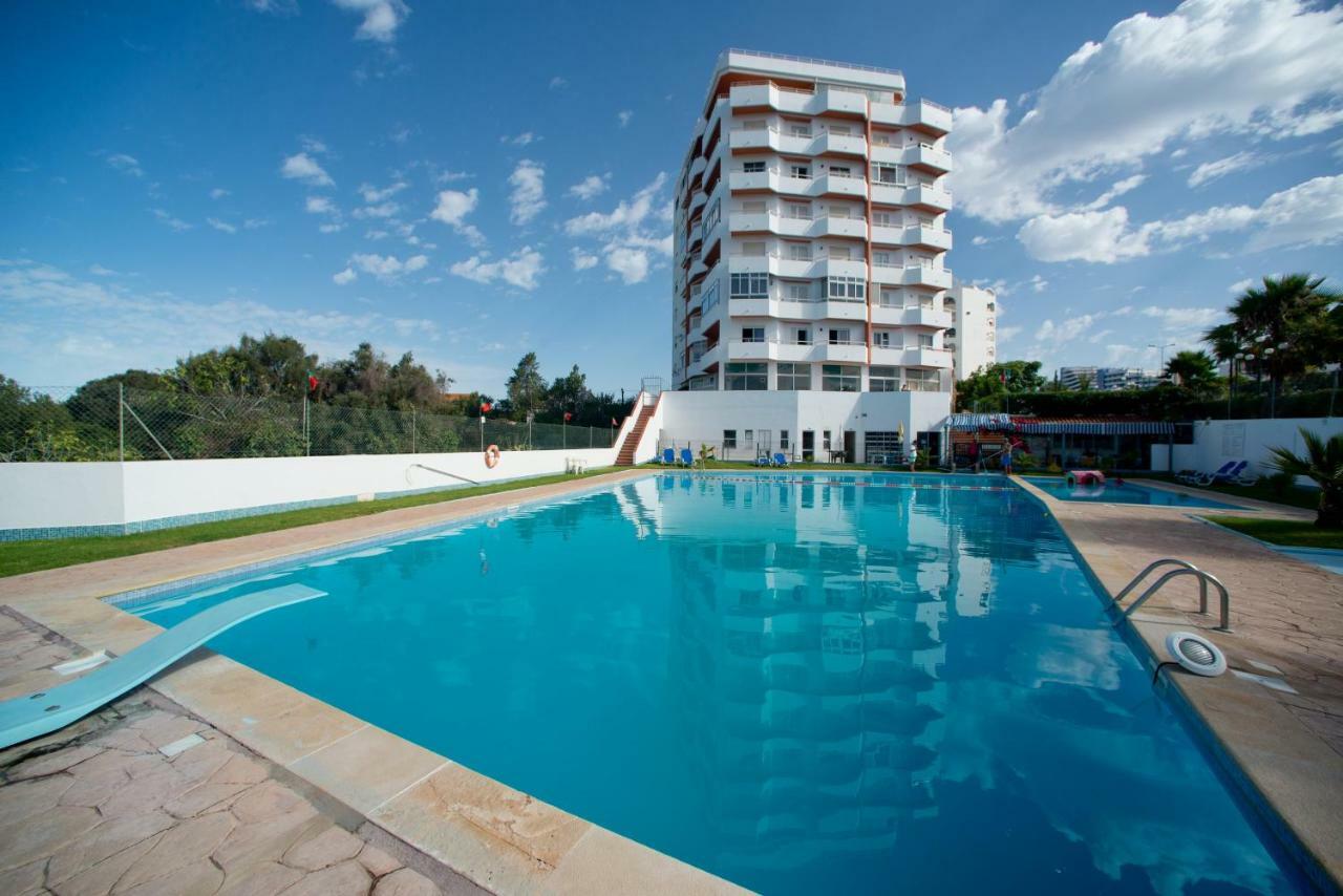 Beach 2Min Walk Apartment Portimao Luaran gambar
