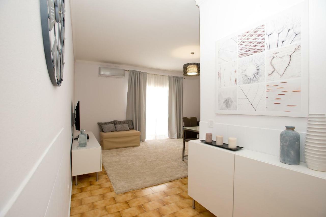 Beach 2Min Walk Apartment Portimao Luaran gambar